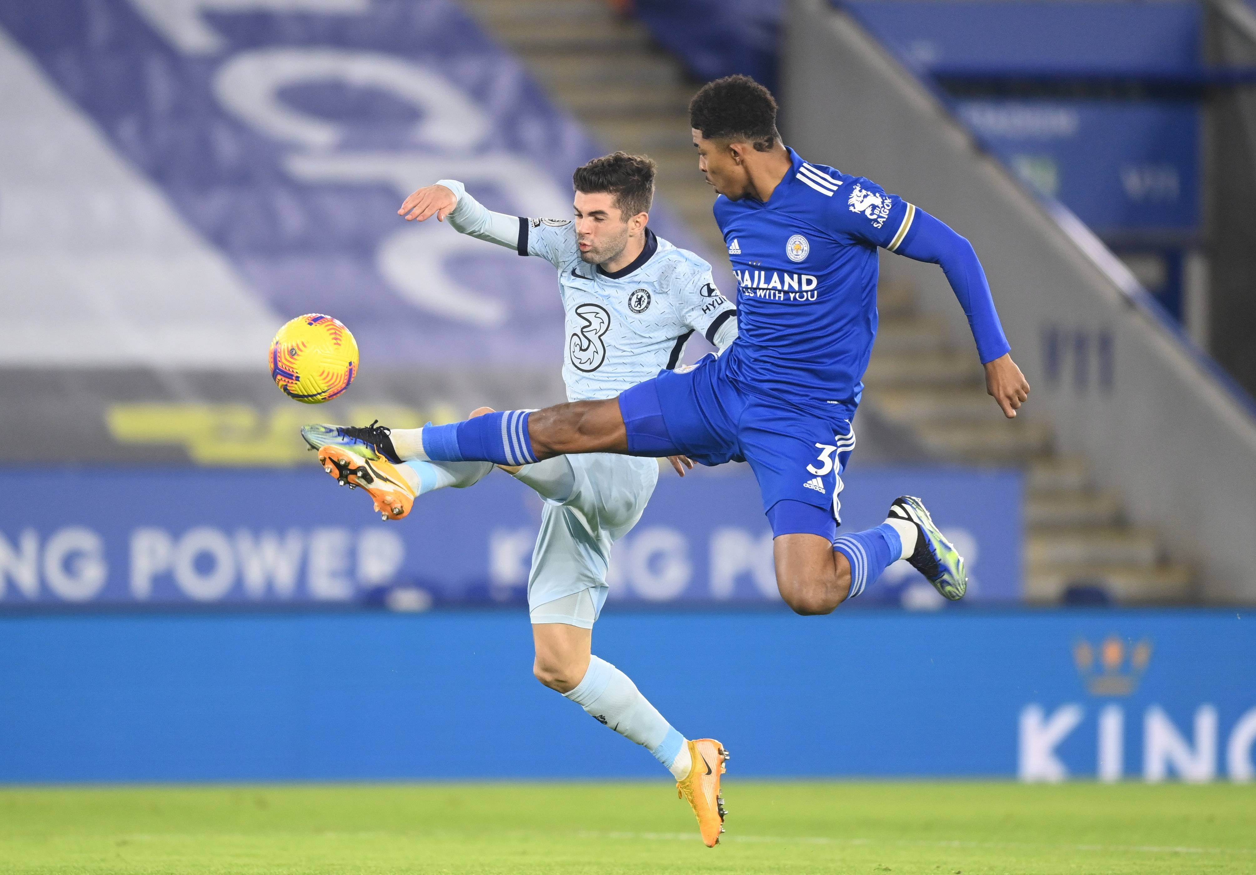 乐视体育倒下后的版权争夺战,赢家会是腾讯还是苏宁？.