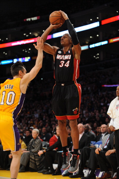 素以他们的 素以他们的