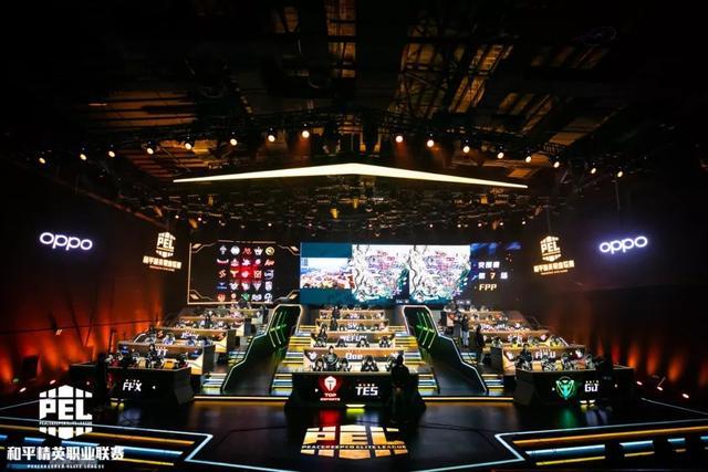 度对决中扮 度对决中扮